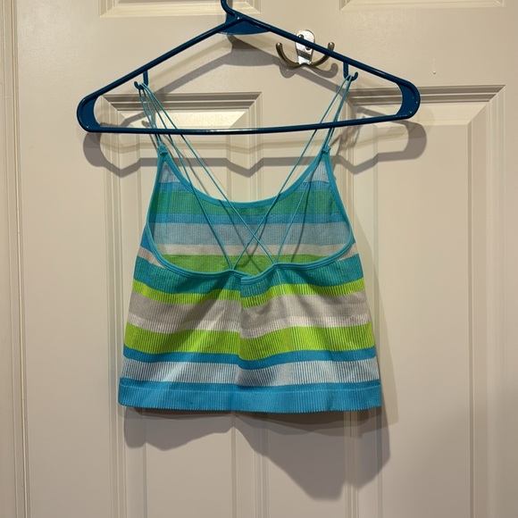 No Boundaries girls stretchy crop top with cute elastic straps, size XL - Picture 2 of 3